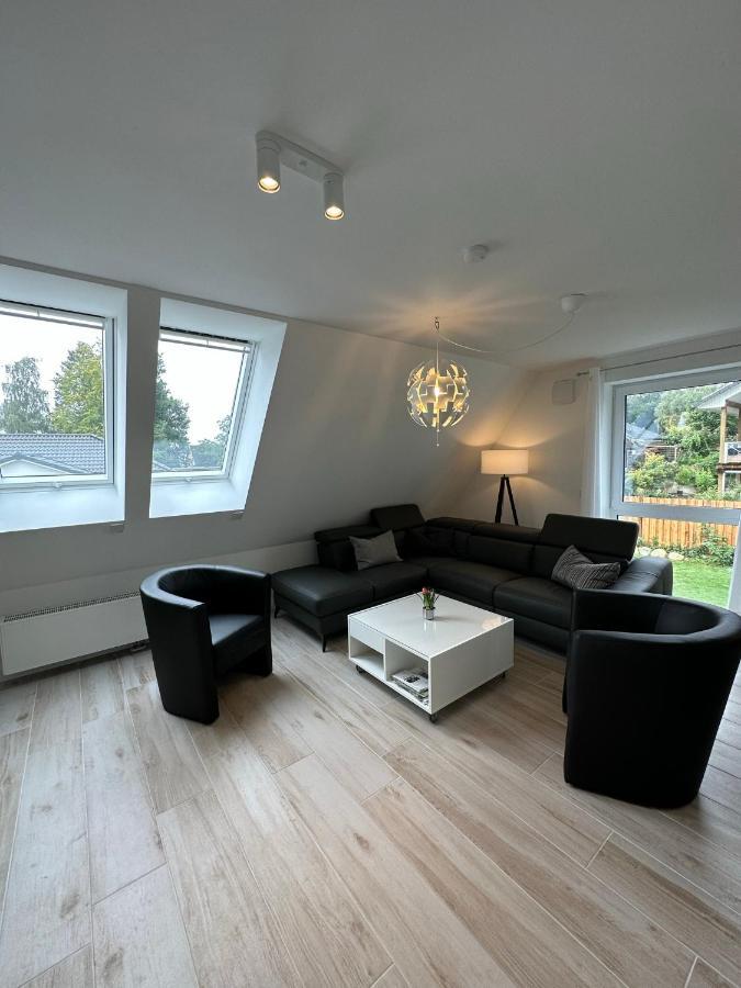 Helle, Grosszuegige Ferienwohnung Fuer 2 - 3 Personen Mit Parkplatz + E-Ladestation In Buchholz, Nordheide Buchholz in der Nordheide Eksteriør billede
