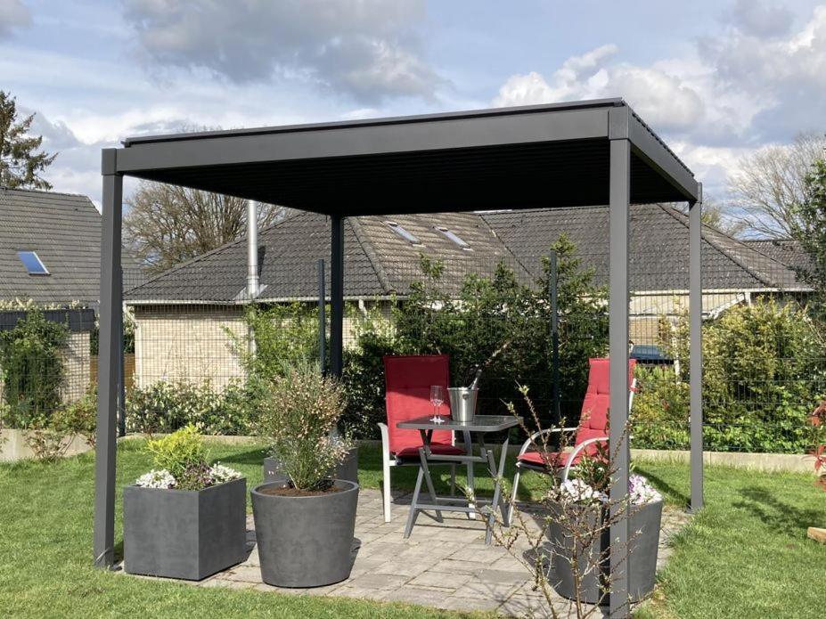 Helle, Grosszuegige Ferienwohnung Fuer 2 - 3 Personen Mit Parkplatz + E-Ladestation In Buchholz, Nordheide Buchholz in der Nordheide Eksteriør billede